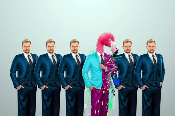 Uniquité Fond Créatif Parmi Foule Hommes Affaires Multicolore Flamant Rose — Photo
