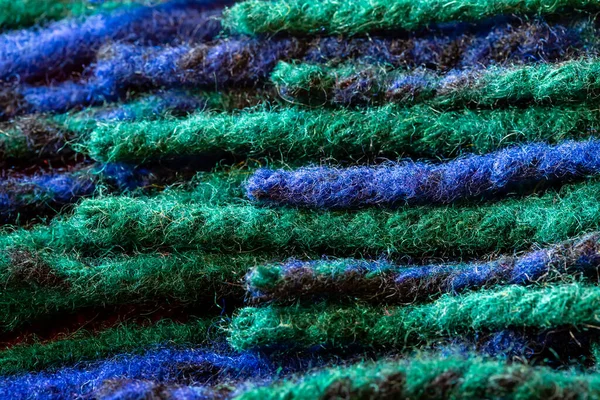 Близько Різнокольорової Вовняної Пряжі Зелений Темно Синій — стокове фото