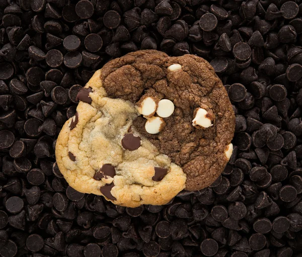 Galleta de chocolate en patatas fritas —  Fotos de Stock