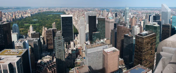 Central Park and skyscrapers from Rockefeller Center — Stock Photo, Image
