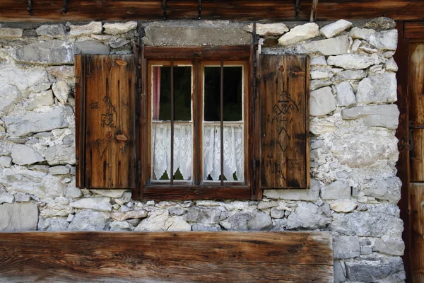 Casa rural-Ventana — Foto de Stock