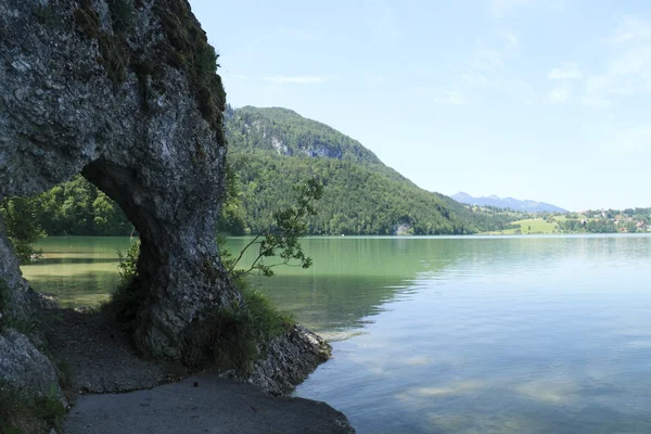 Skalní oblouk weissensee — Stock fotografie