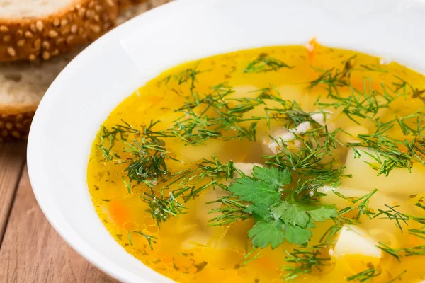 Sopa de ervilha com ervas — Fotografia de Stock