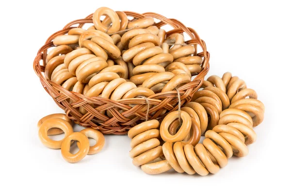 Monte de bagels em uma cesta — Fotografia de Stock