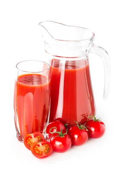 Tomatensaft im Glaskrug — Stockfoto