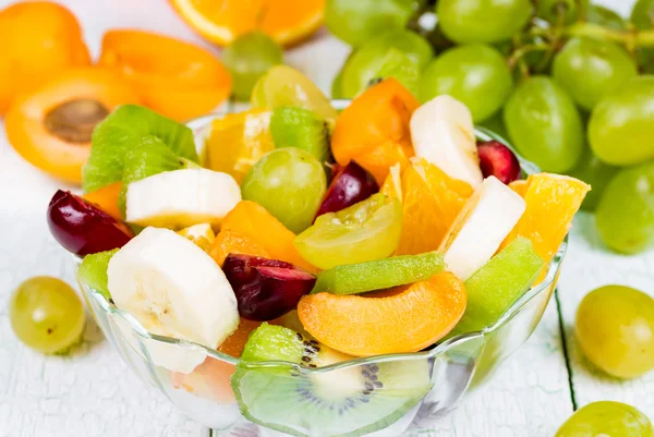 Salad of fresh fruits — Stock Photo, Image