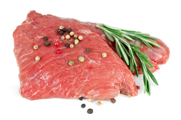 Zwei Stücke von rohen Rindfleisch — Stockfoto