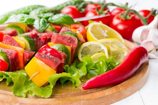 Fleisch am Spieß — Stockfoto