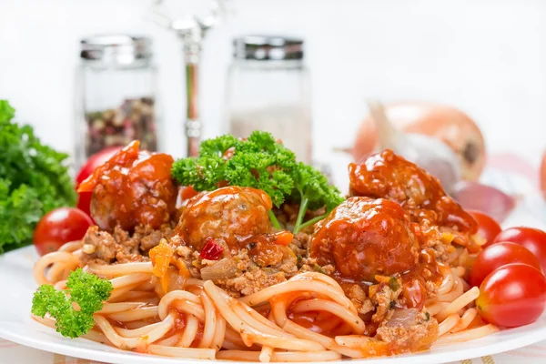 Italian dish spaghetti bolognese — Stock Photo, Image