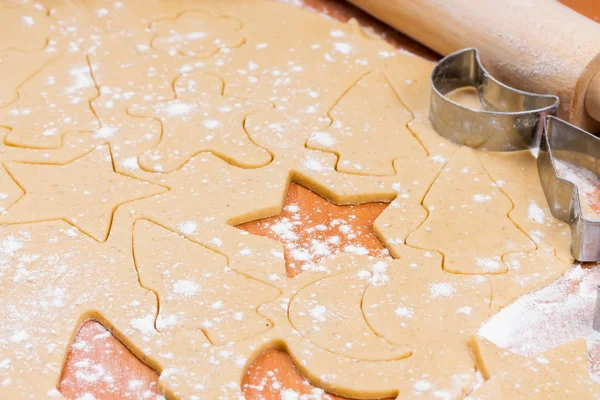 Proceso de preparación de las galletas de jengibre de Navidad —  Fotos de Stock