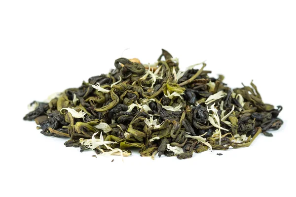 Té verde con pétalos de flores — Foto de Stock