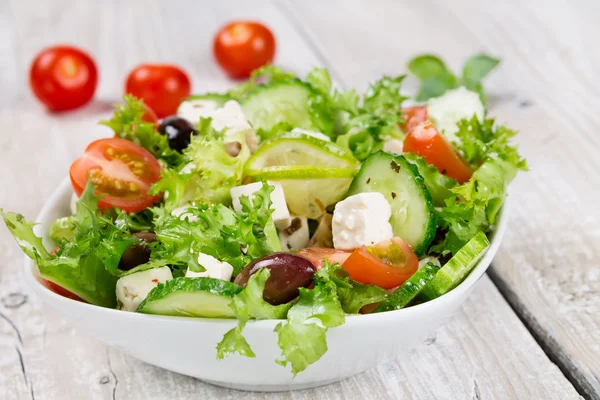 Salade aux légumes frais — Photo