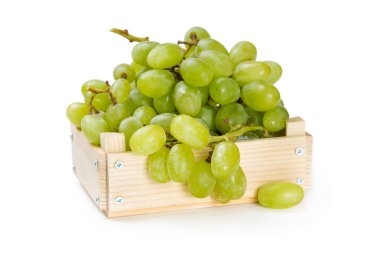 Yeşil üzüm ile ahşap kutu 