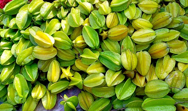 Ramo Fruta Estrella Carambola Para Vender Mercado Local Color Verde —  Fotos de Stock