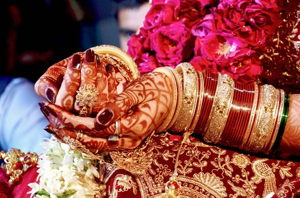 Haldi Wedding Rytuał Początek Świętego Indyjskiego Rytuału Ślubnego Indiach — Zdjęcie stockowe