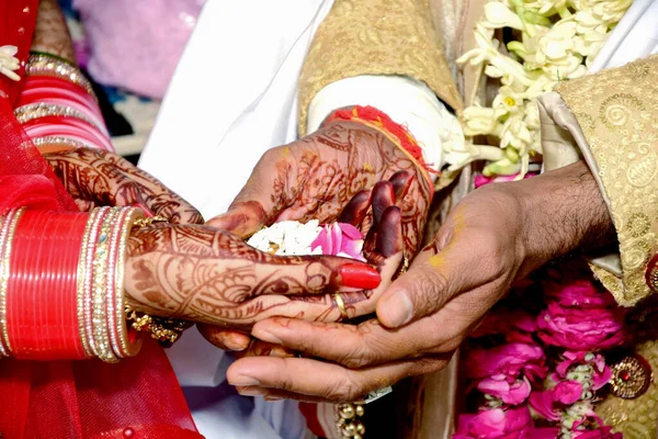 Indian Bride Groom Hand Being Tied Together Wedding Rituals — Stock Photo, Image