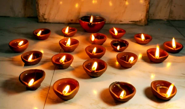 Traditional Clay Diya Lamps Lit Diwali Celebration — 스톡 사진