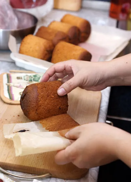 เค้กอีสเตอร์ในอาหารบ้าน — ภาพถ่ายสต็อก