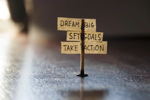 大きな夢、目標を設定し、行動を起こす — ストック写真