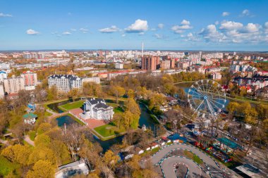 Hava manzaralı şehir Kaliningrad Rusya Yazın güneşli bir gün