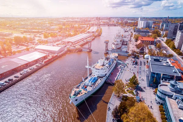Letecký top pohled město Kaliningrad Rusko muzeum světových oceánských lodí a ponorka letní slunečný den — Stock fotografie