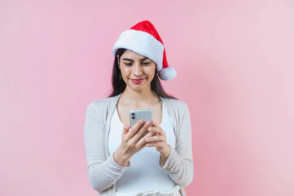 Portrait Young Latin Woman Holding Mobile Phone Copy Space Christmas — Stock Photo, Image