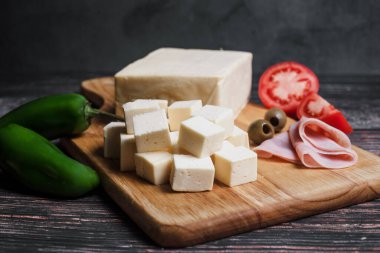 Meksika Chihuahua peyniri veya Meksika Latin Amerika 'dan mennonit peyniri.