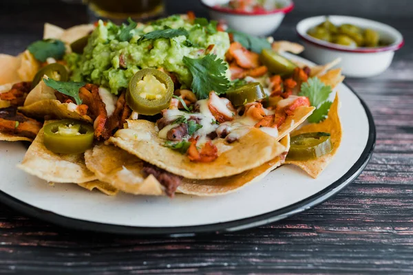 Mexican Nachos Chips American Cheese Avocado Traditional Food Mexico Latin —  Fotos de Stock