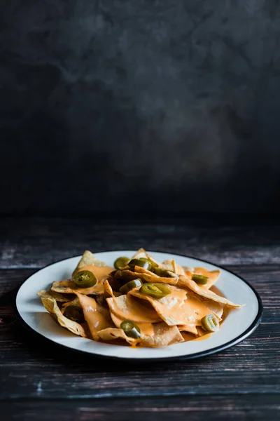 Mexican Nachos Chips American Cheese Jalapenos Mexico Latin America — Stock Photo, Image