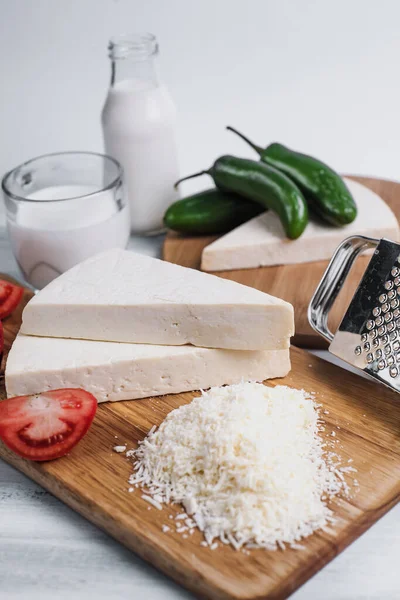 Queso Cotija Blanco Mexicano Con Ingredientes Frescos México América Latina — Foto de Stock