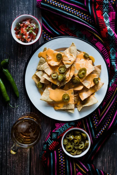 Mexican Nachos Chips American Cheese Beer Traditional Food Mexico Latin — Foto de Stock