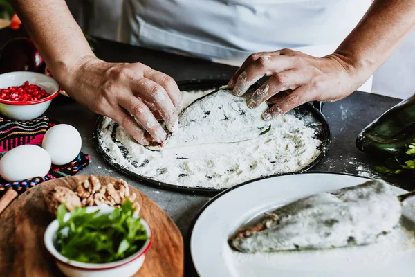 Cooking Mexican Battered Chiles Nogada Recipe Woman Hands Poblano Chili — Stock fotografie