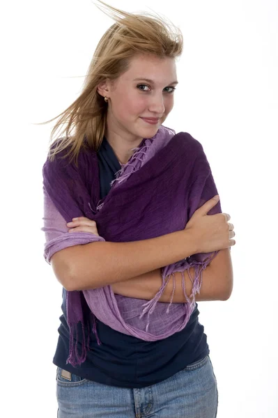 Linda chica adolescente con bufanda — Foto de Stock