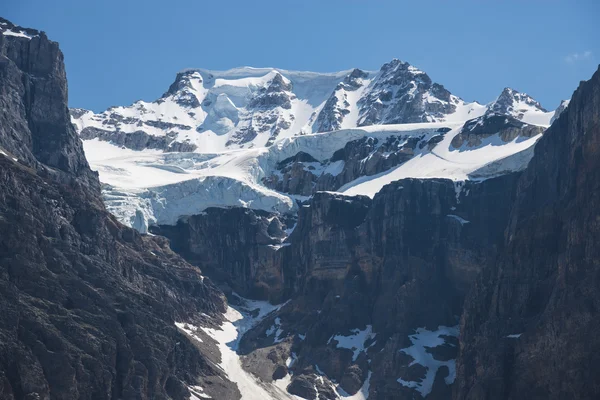Montagne avec glaciers, parc national Banff — Photo