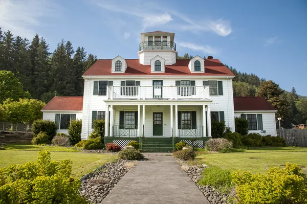 Kustbevakningen station, garabaldi, oregon — Stockfoto