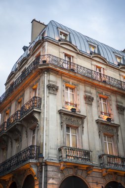 Paris'teki apartman binaları