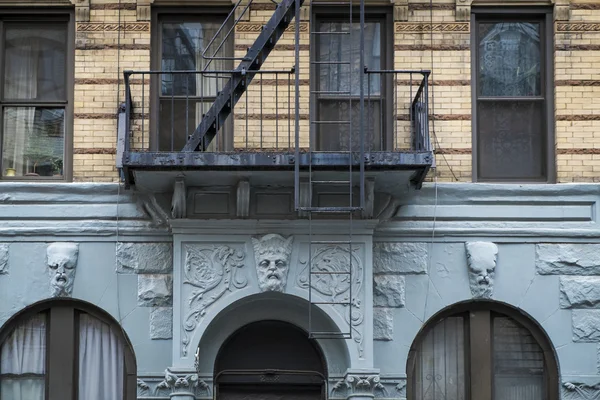 Apartment building, Manhattah, New York City — Stock Photo, Image