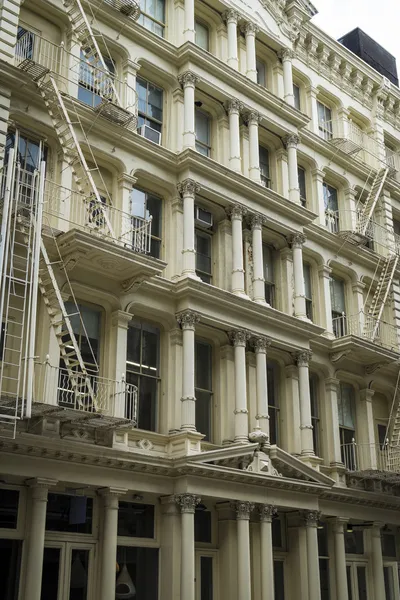Historische gebouwen in New York City's Soho District — Stockfoto