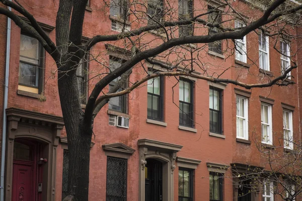 Edificio de apartamentos clásico de Nueva York — Foto de Stock