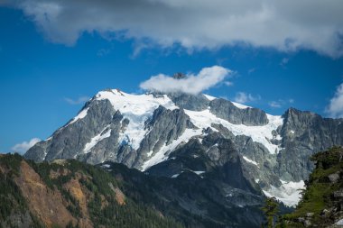 MT shuksan, washington eyaleti basamaklandırır