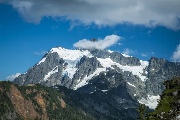 Mt shuksan, stanie Waszyngton kaskady — Zdjęcie stockowe