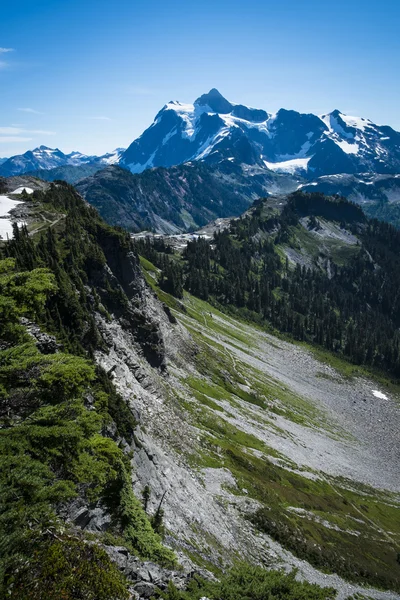 Mt Shuksan, Washington Cascatas — Fotografia de Stock