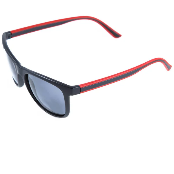赤いフレームのビジョンのための太陽のゴーグルと眼鏡白い背景に赤いメガネフレーム — ストック写真