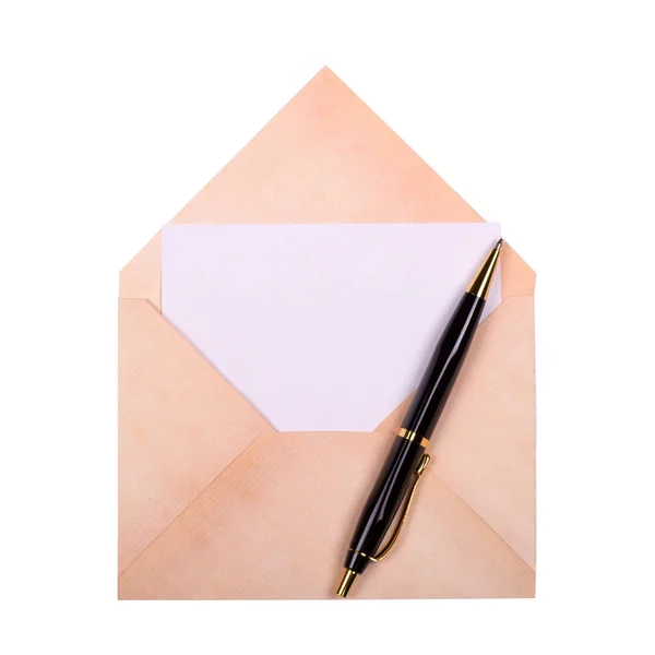 Oude Envelop Gemaakt Van Oude Peper Met Pen Blanco Geïsoleerd — Stockfoto