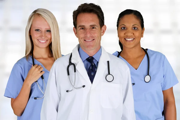 Médico e enfermeiros — Fotografia de Stock