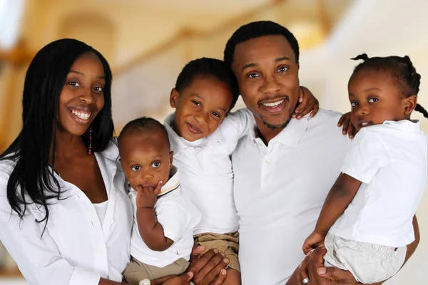 Família afro-americana — Fotografia de Stock