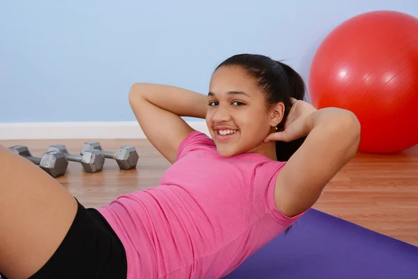 Allenamento per adolescenti — Foto Stock