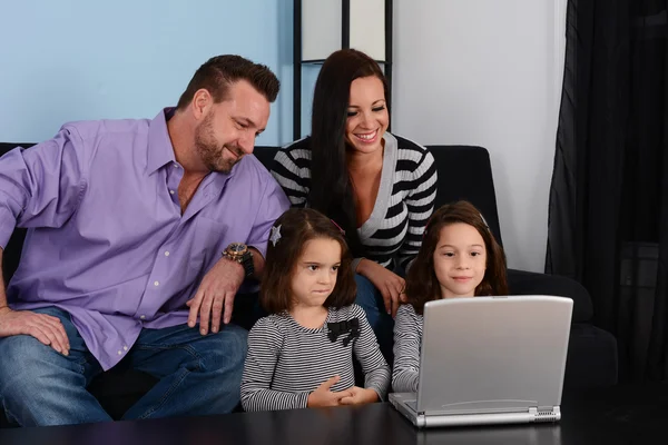 Familie — Stockfoto