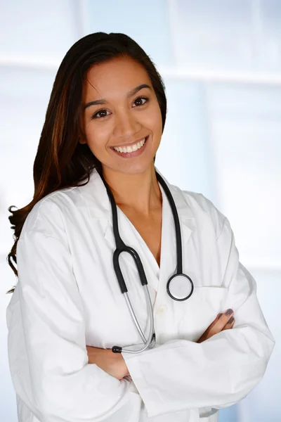 Médica feminina — Fotografia de Stock