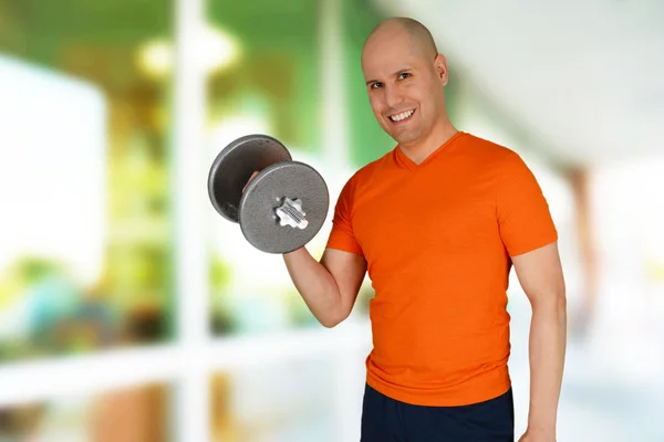 Hombre haciendo ejercicio — Foto de Stock